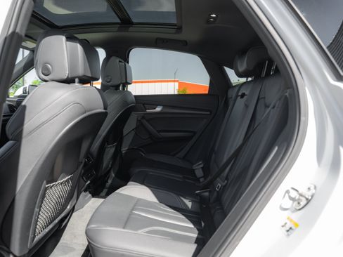 Certified 2023 Audi Q5 2.0T Premium w/ Convenience Package AWD/4WD image 23