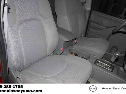 Used 2016 Nissan Frontier SV w/ SV Value Truck Package image 6