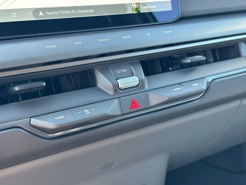 New 2026 Kia EV9 Light image 16