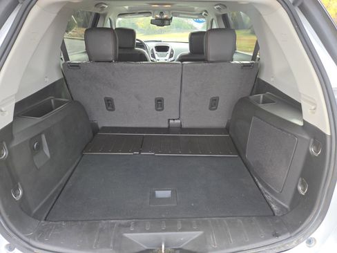 Used 2017 GMC Terrain SLT w/ Open Road Package image 19