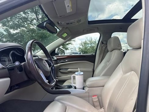 Used 2016 Cadillac SRX Luxury w/ Driver Awareness Package FWD image 5