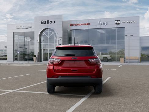 New 2026 Jeep Compass Latitude AWD/4WD image 7