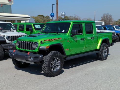New 2026 Jeep Gladiator Mojave image 9