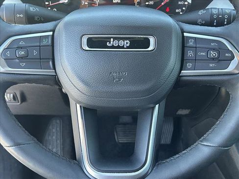 Used 2024 Jeep Compass Limited AWD/4WD image 16