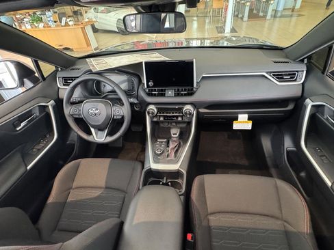 New 2025 Toyota RAV4 SE image 12