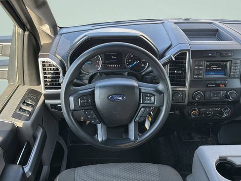 Used 2017 Ford F250 XLT w/ FX4 Off-Road Package AWD/4WD image 10