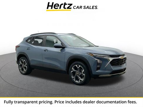 Used 2025 Chevrolet Trax LT w/ LT Convenience Package FWD image 1