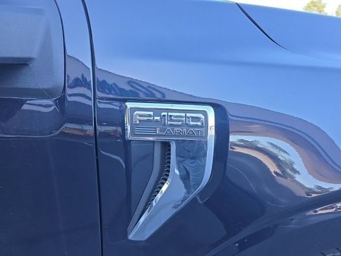 Used 2022 Ford F150 Lariat w/ Max Trailer Tow Package image 8