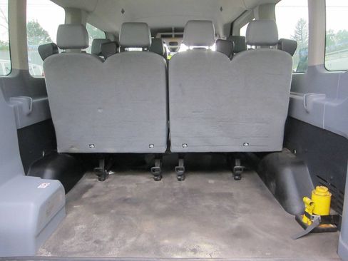 Used 2017 Ford Transit 350 XL RWD image 16