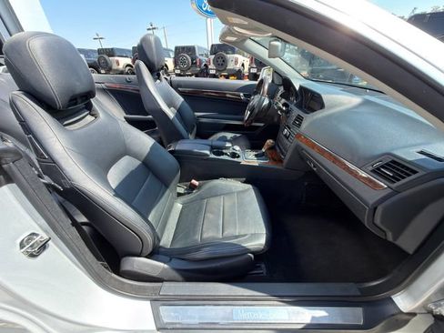 Used 2012 Mercedes-Benz E 350 Cabriolet image 9