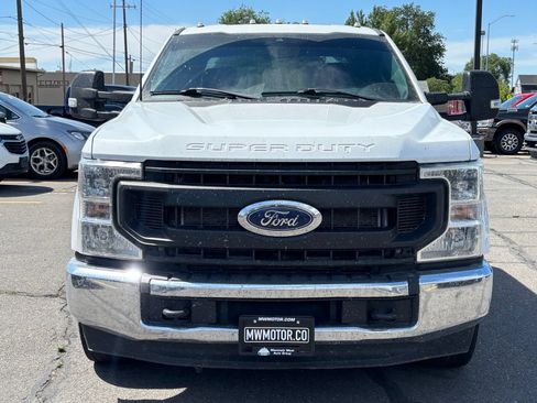 Used 2022 Ford F350 XL w/ STX Appearance Package RWD image 3