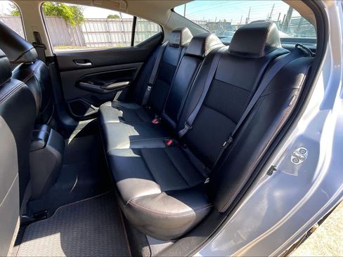 Used 2024 Nissan Altima 2.5 SR FWD image 26
