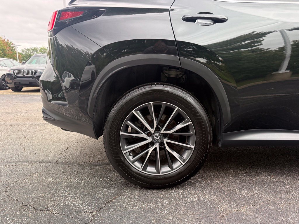 Used 2022 Lexus NX 250 FWD w/ Towing Package (2000 Lbs) image 26