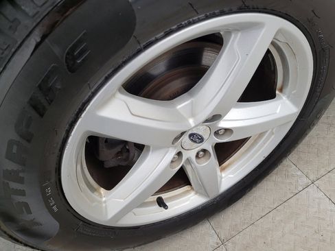 Used 2018 Ford Explorer XLT w/ Equipment Group 202A image 31