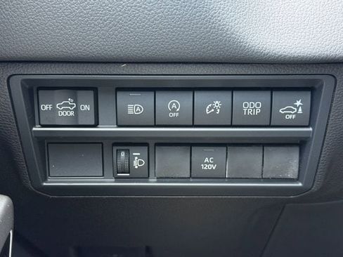 New 2026 Toyota Tundra Limited AWD/4WD image 23