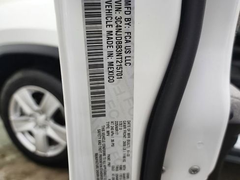 Used 2022 Jeep Compass Latitude w/ Convenience Group image 40