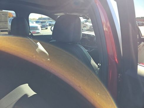 New 2026 Chevrolet Equinox RS image 16