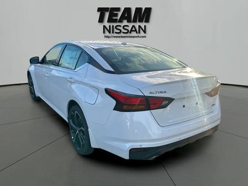 Certified 2025 Nissan Altima 2.5 SR AWD/4WD image 40