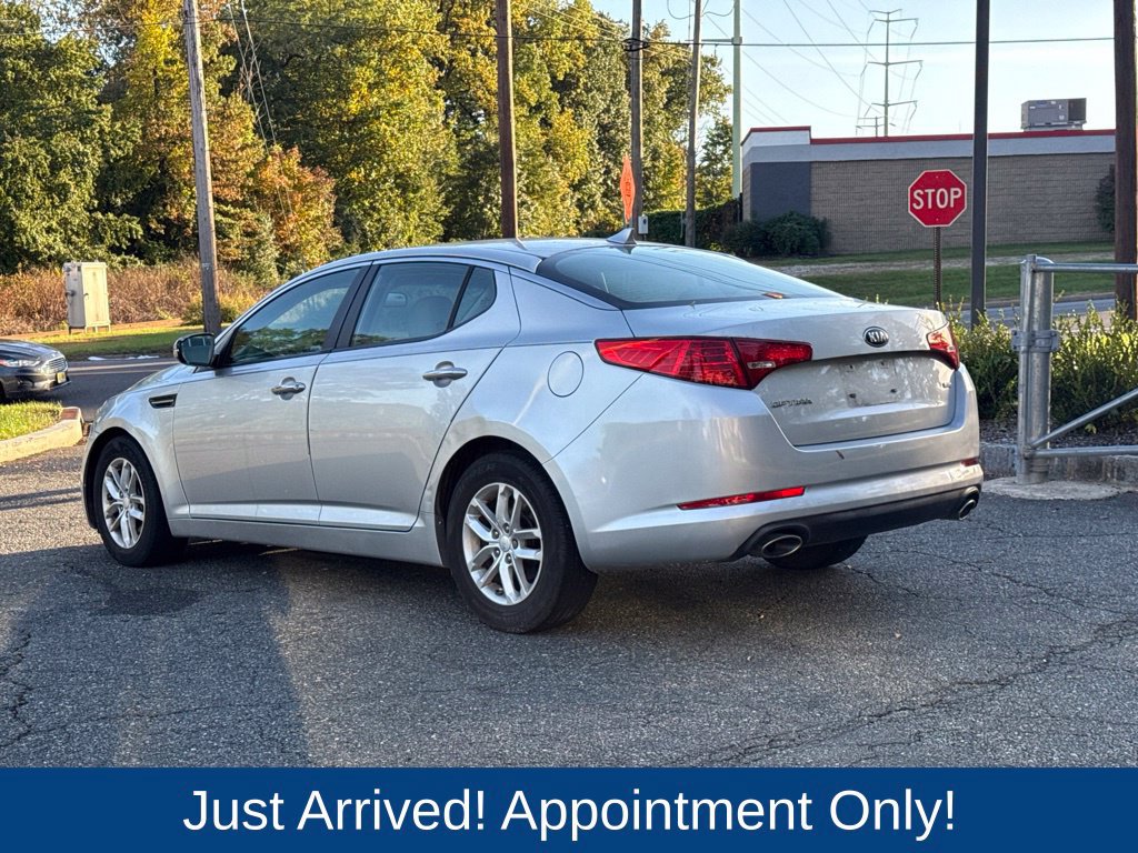 Used 2013 Kia Optima LX FWD image 5