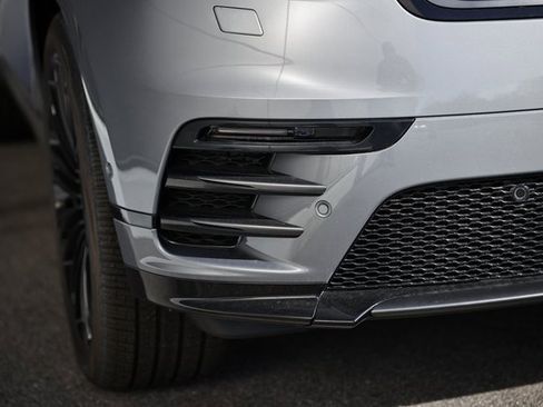 New 2026 Land Rover Range Rover Velar Dynamic SE image 9