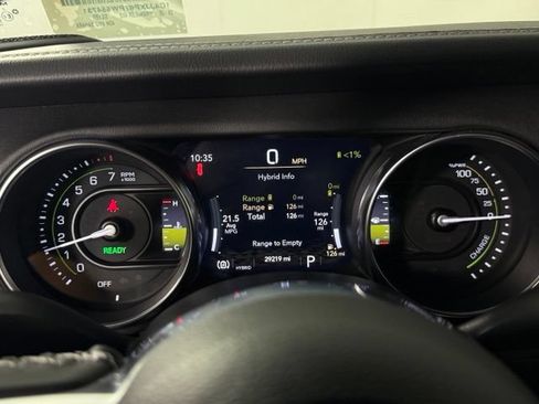 Used 2023 Jeep Wrangler Unlimited Sahara w/ Cold Weather Group AWD/4WD image 19