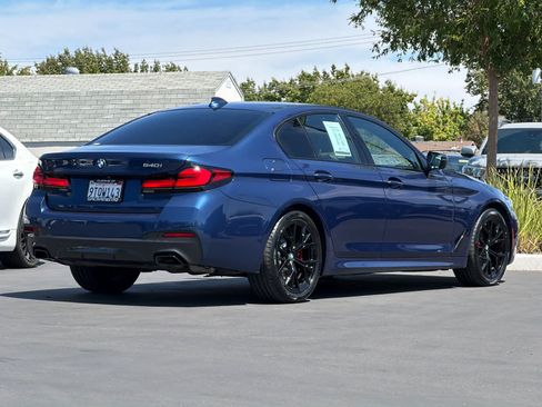 Used 2022 BMW 540i w/ Executive Package RWD image 2