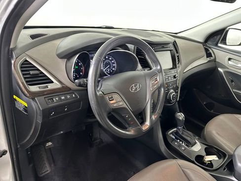 Used 2017 Hyundai Santa Fe Sport image 13