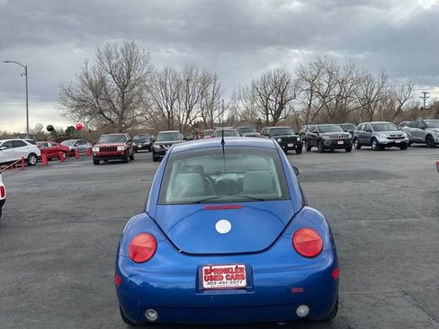 Used 2004 Volkswagen Beetle GLS image 8