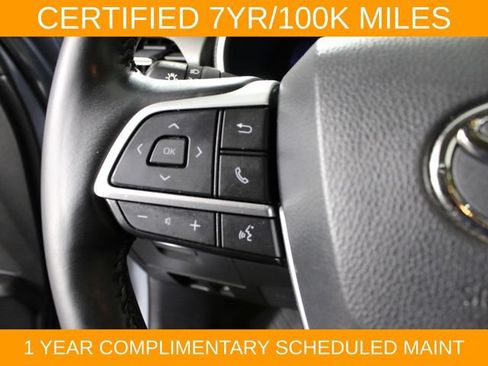 Used 2023 Toyota Highlander Limited FWD image 23