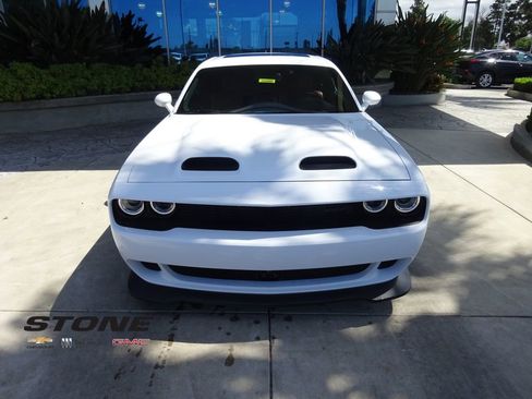 Used 2023 Dodge Challenger SRT Hellcat image 2
