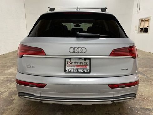 Used 2023 Audi Q5 2.0T Premium w/ Convenience Package AWD/4WD image 4
