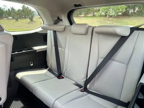New 2026 Toyota Grand Highlander FWD image 19