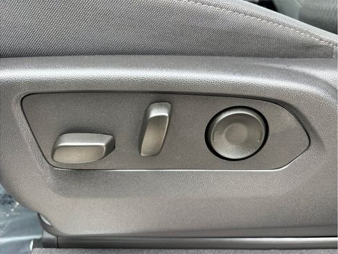 Used 2025 GMC Sierra 1500 4x4 Double Cab Elevation image 21