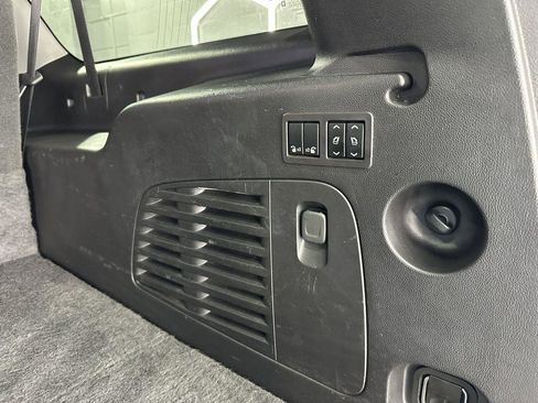 Used 2018 GMC Yukon XL Denali w/ Denali Ultimate Package image 34