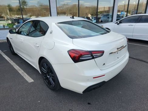 Used 2021 Maserati Ghibli S image 6