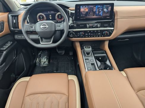 Certified 2026 Nissan Pathfinder Platinum w/ Cargo Package FWD image 20