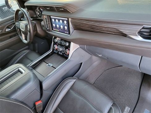 Used 2021 GMC Yukon XL Denali w/ Denali Ultimate Package image 18