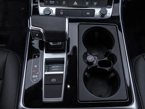 Used 2025 Audi Q7 3.0T Premium Plus image 20