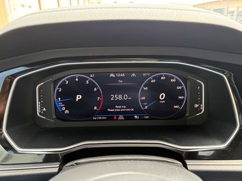Used 2024 Volkswagen Jetta GLI Autobahn FWD image 15