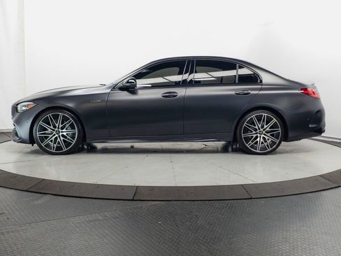 Used 2024 Mercedes-Benz C 43 AMG 4MATIC Sedan image 4