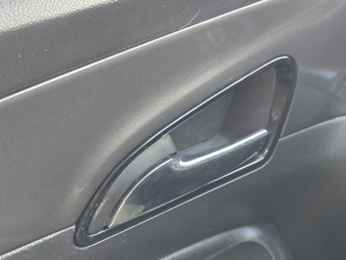 Used 2020 Buick Encore Preferred FWD image 10