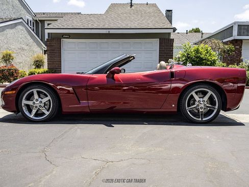 Used 2006 Chevrolet Corvette Convertible w/ Preferred Equipment Group RWD image 3