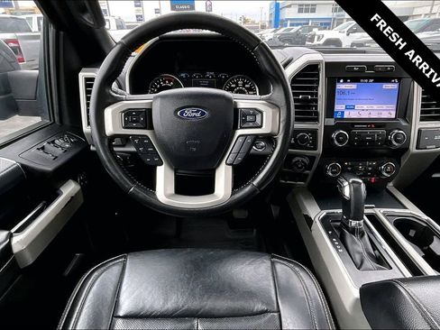 Used 2019 Ford F150 Lariat image 9