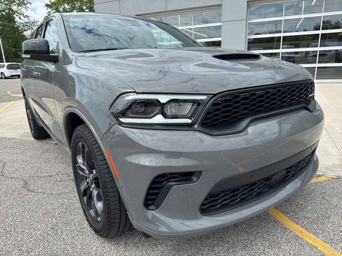 Used 2025 Dodge Durango GT AWD/4WD image 14
