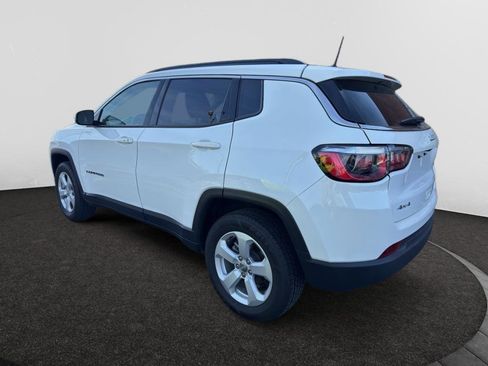 Used 2019 Jeep Compass Latitude AWD/4WD image 7