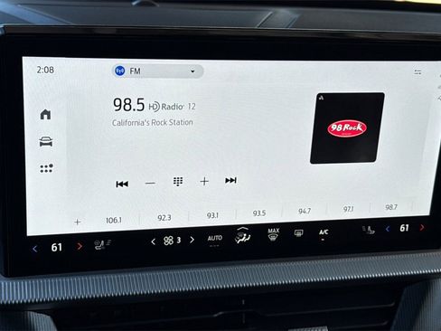 Used 2025 Ford Explorer ST-Line image 28