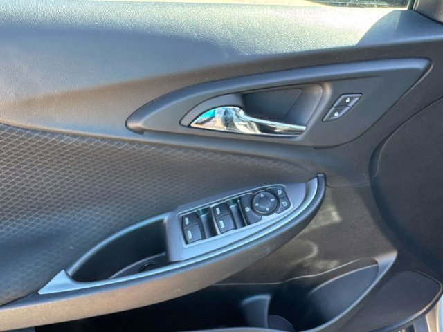 Used 2024 Chevrolet Malibu LT FWD image 25