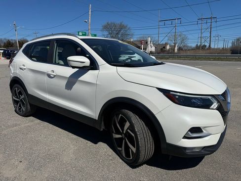 Used 2022 Nissan Rogue Sport SL w/ Premium Package AWD/4WD image 7