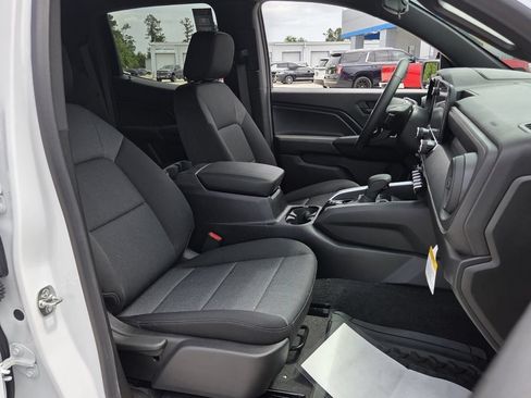 Used 2026 Chevrolet Colorado W/T w/ WT Convenience Package II RWD image 19
