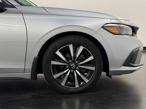 Certified 2024 Honda Civic EX-L image 25